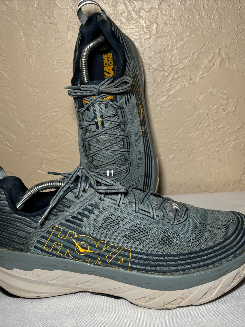Hoka One One Bondi 6 Men’s Size 11.5
